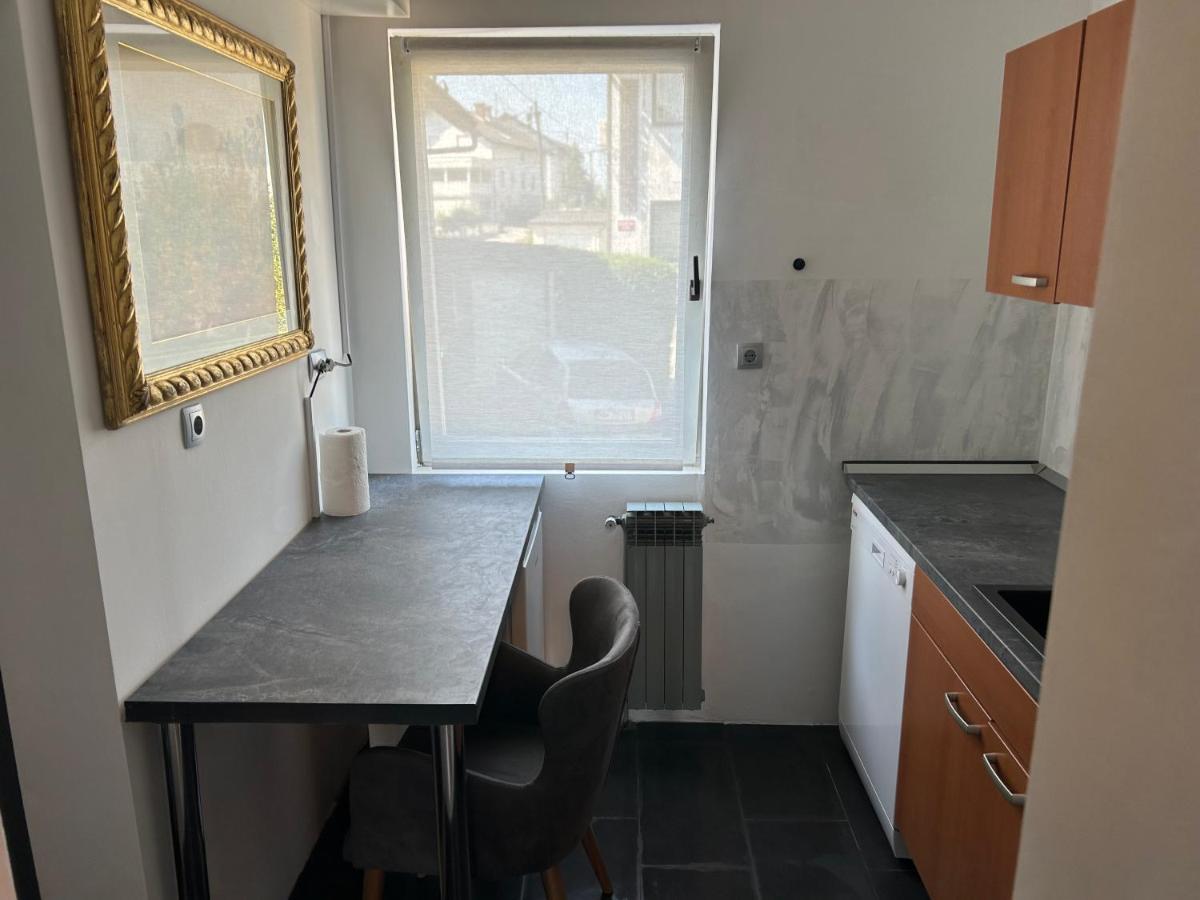 נובו מסטו Apartment Gal מראה חיצוני תמונה